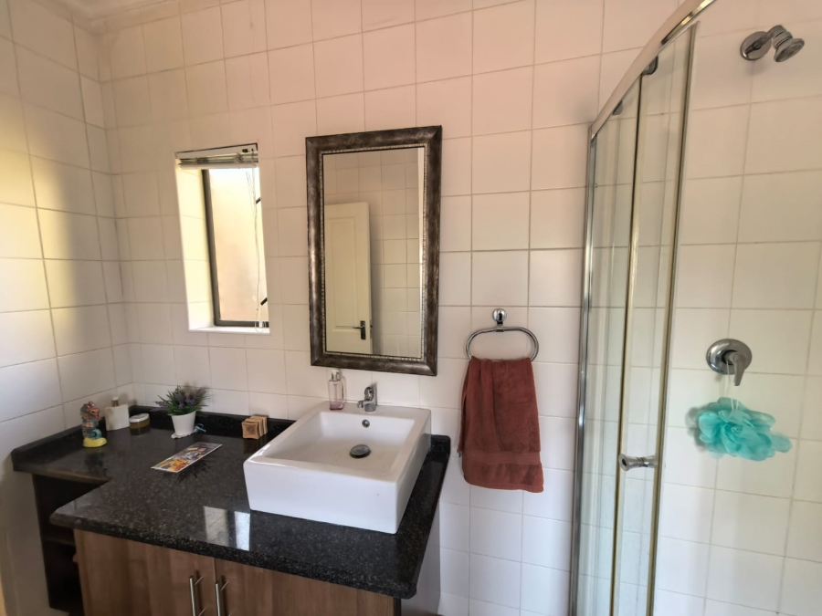 4 Bedroom Property for Sale in Parys Free State